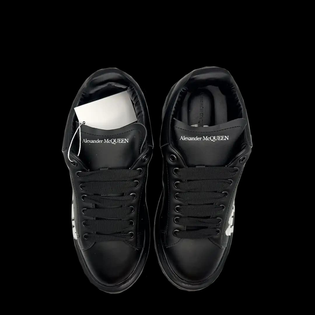 Alexander McQueen Black White