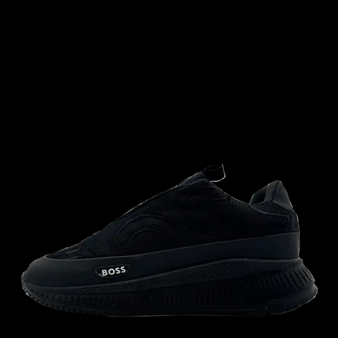 Boss Triple Black