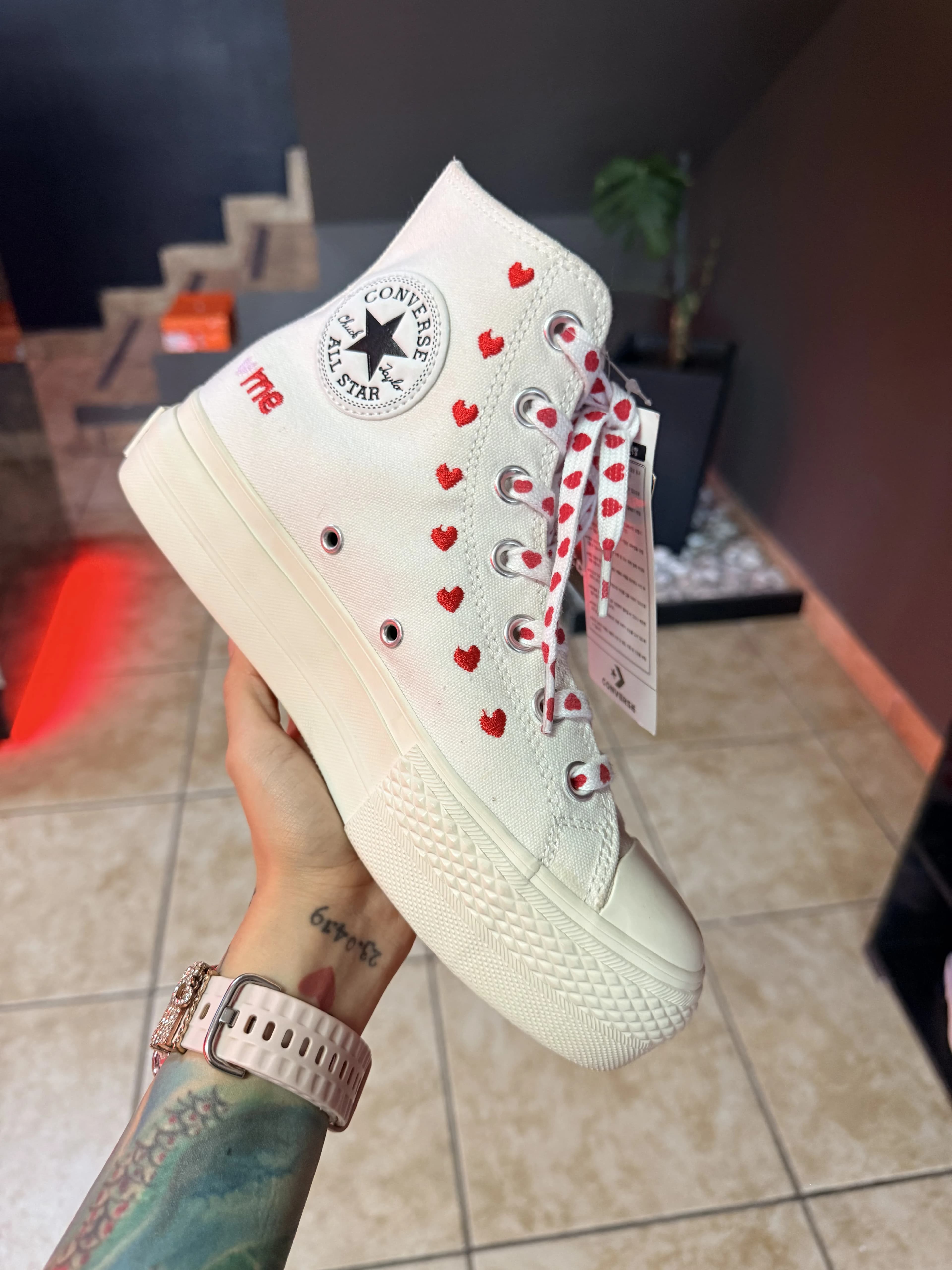 Converse Love Me