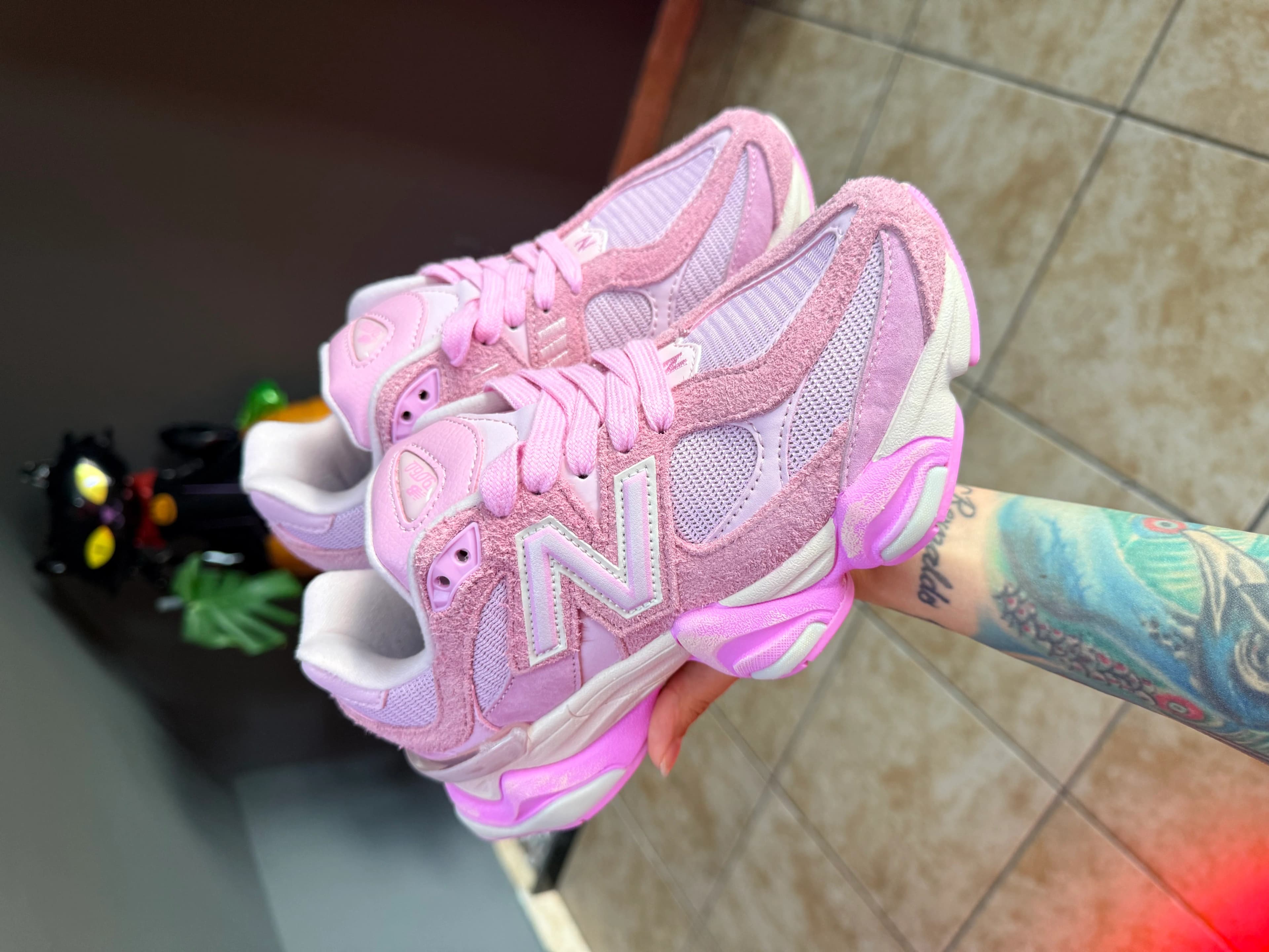New Balance Total Pink