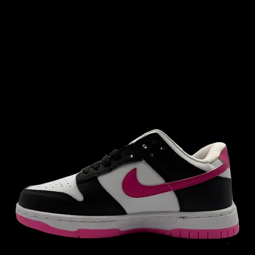 Nike Dunk Low Black & Pink
