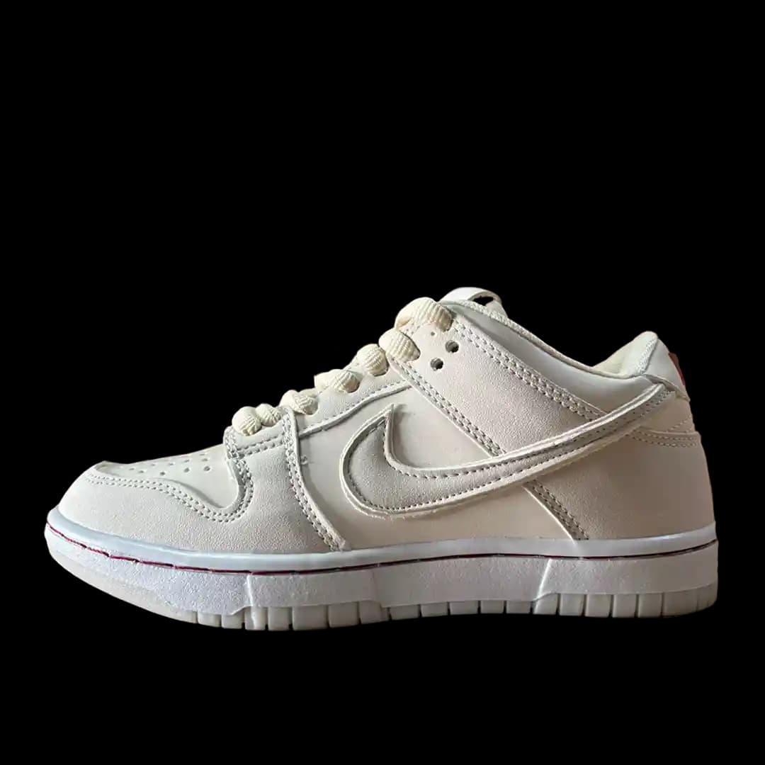 Nike Dunk Low SB Beige
