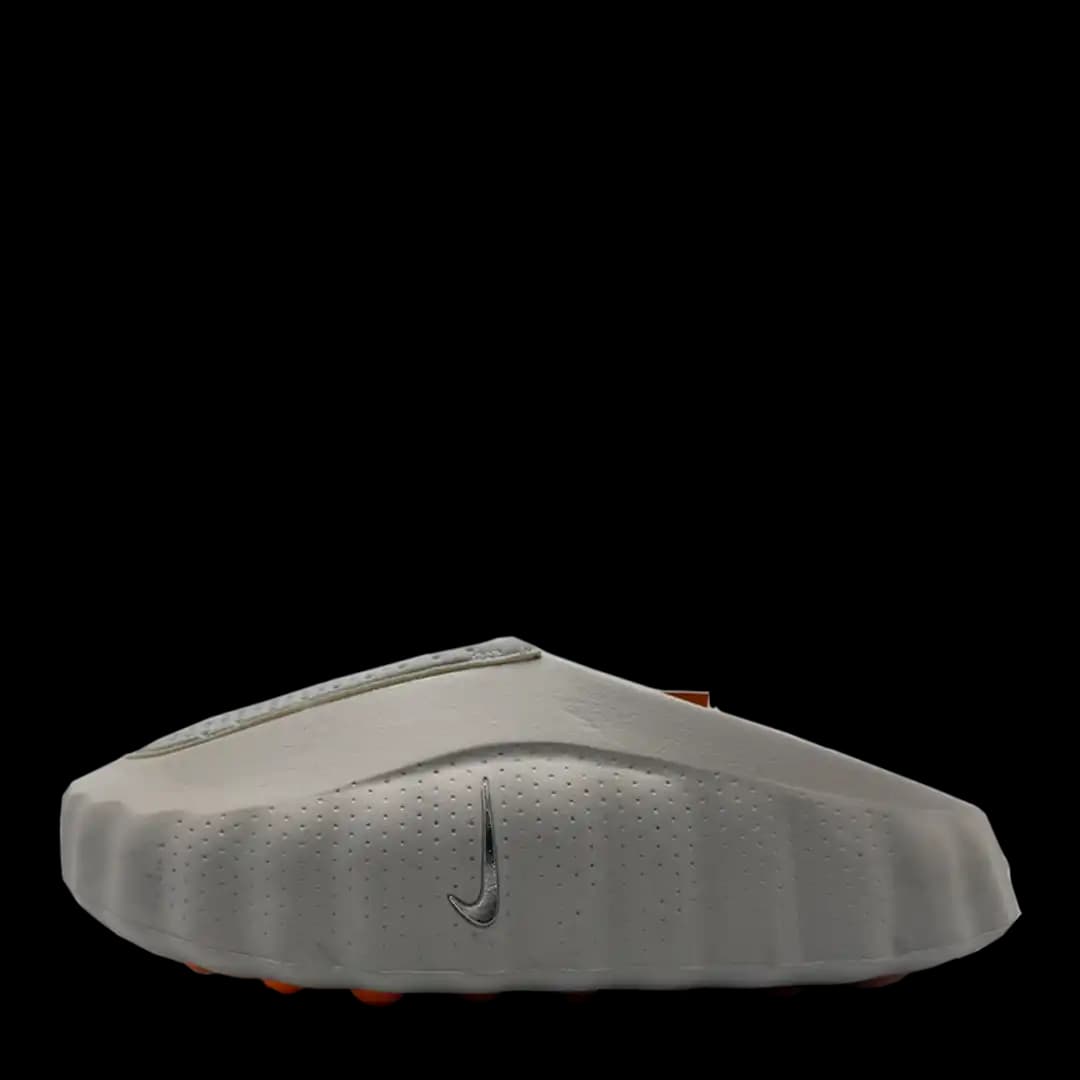 Nike Mind 001