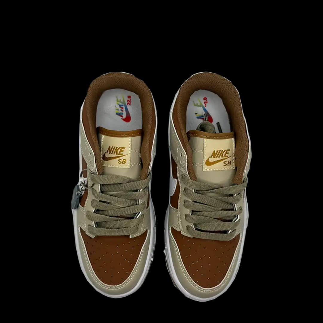 Nike Dunk Low Mocha Sand